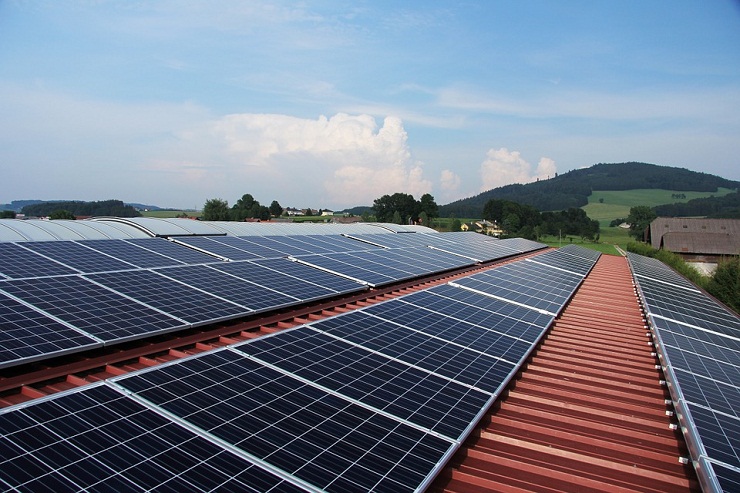 New rooftop solar panels on the Kentucky Coal Museum