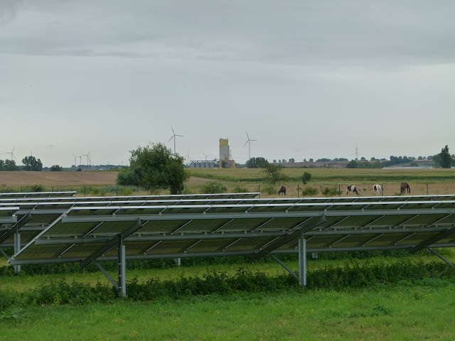 Hillersleben, Magdeburg, cemetery, Jewish, Holocaust, solar power, windmill