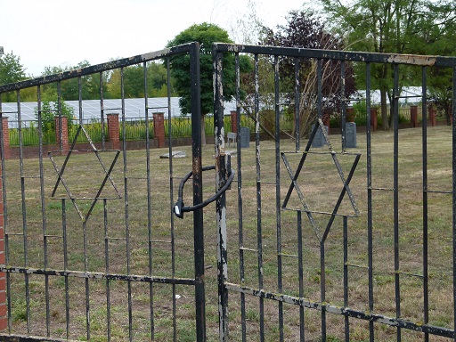 Hillersleben, Magdeburg, cemetery, Jewish, Holocaust, solar power